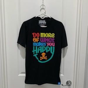 Johnny Cupcakes t shirt.